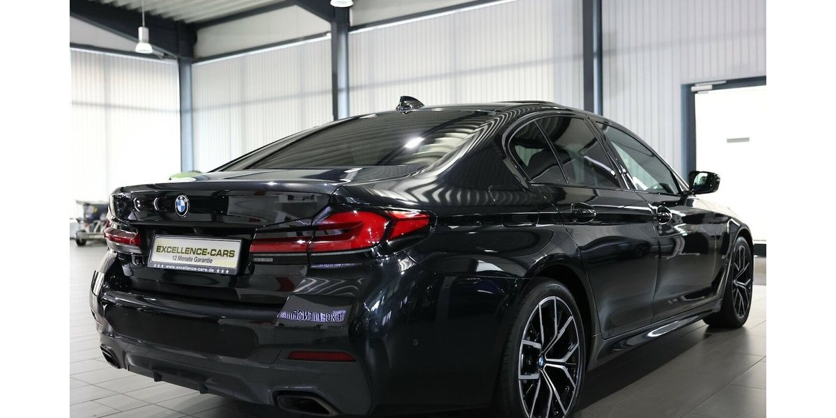 BMW 530d xDrive M-SPORT / SCHIEBEDACH,LASER,H/K,HUD 154.000 km 35.555 &euro; Hamm 59077