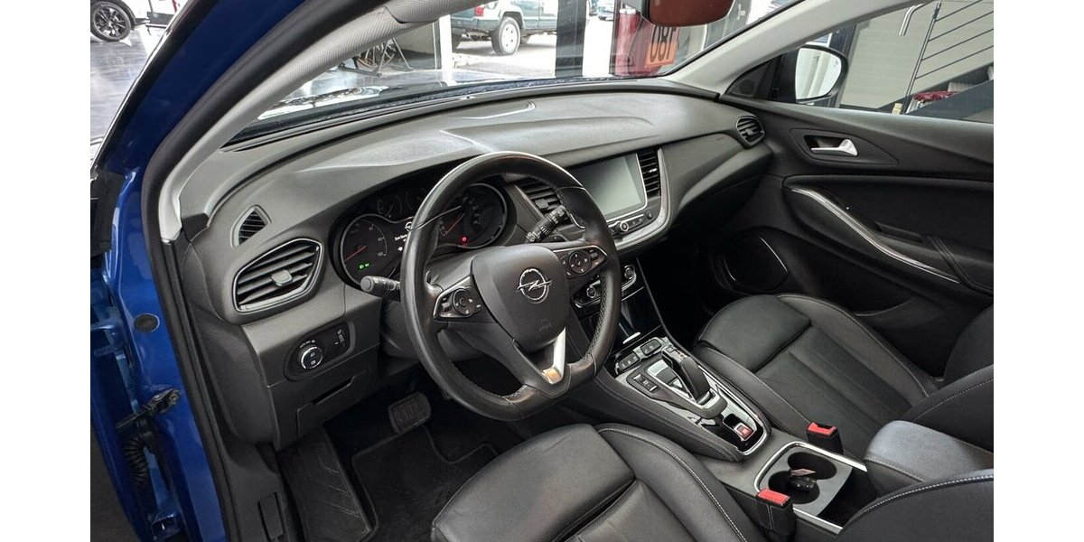 Opel Grandland 1.6 Ultimate Plug-in-Hybrid 4 Kamera 28.595 km 20.760 &euro; Lich 35423