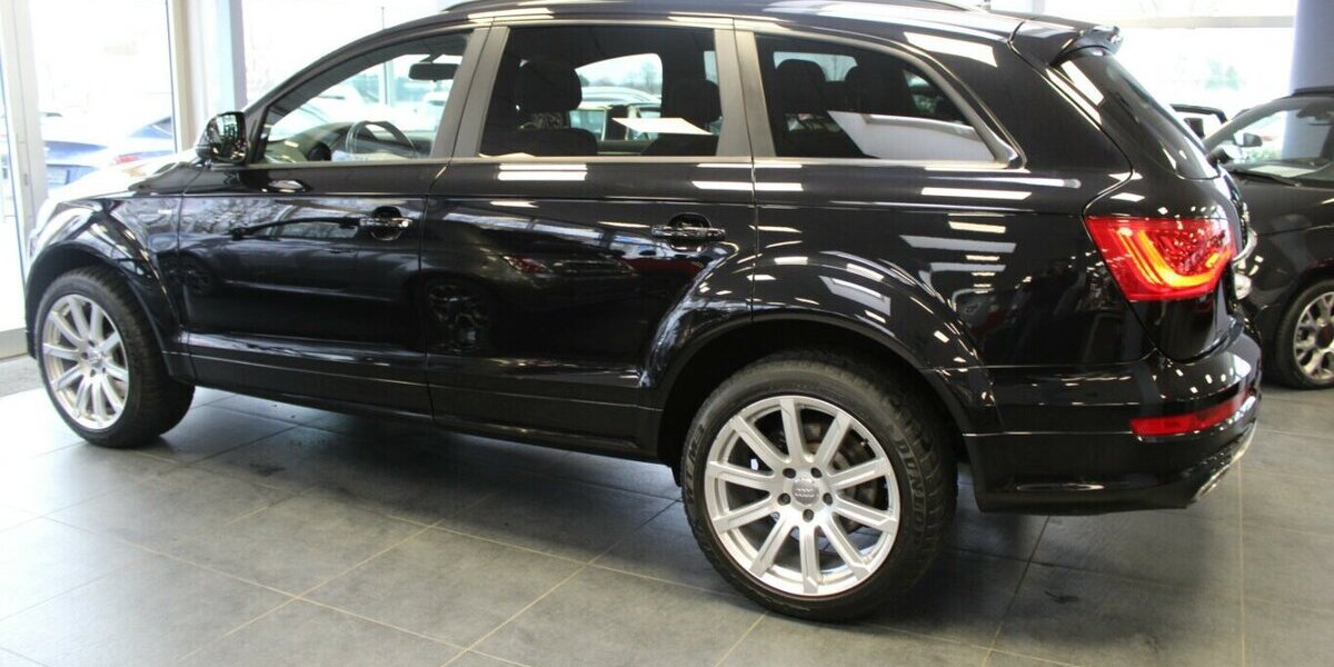 Audi Q7 3.0 TDI quattro tiptronic - 7-Sitzer - 132.983 km 22.980 &euro; Euskirchen 53881