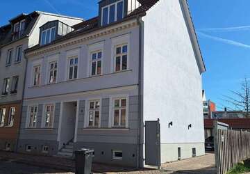 Wohnung Greifswald - 4 Zimmer, 62 m&sup2;, 799&euro; | Angebot:27314069