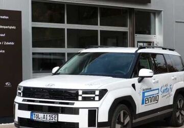 Hyundai SANTA FE 10.500 km 48.900 &euro; Geretsried 82538