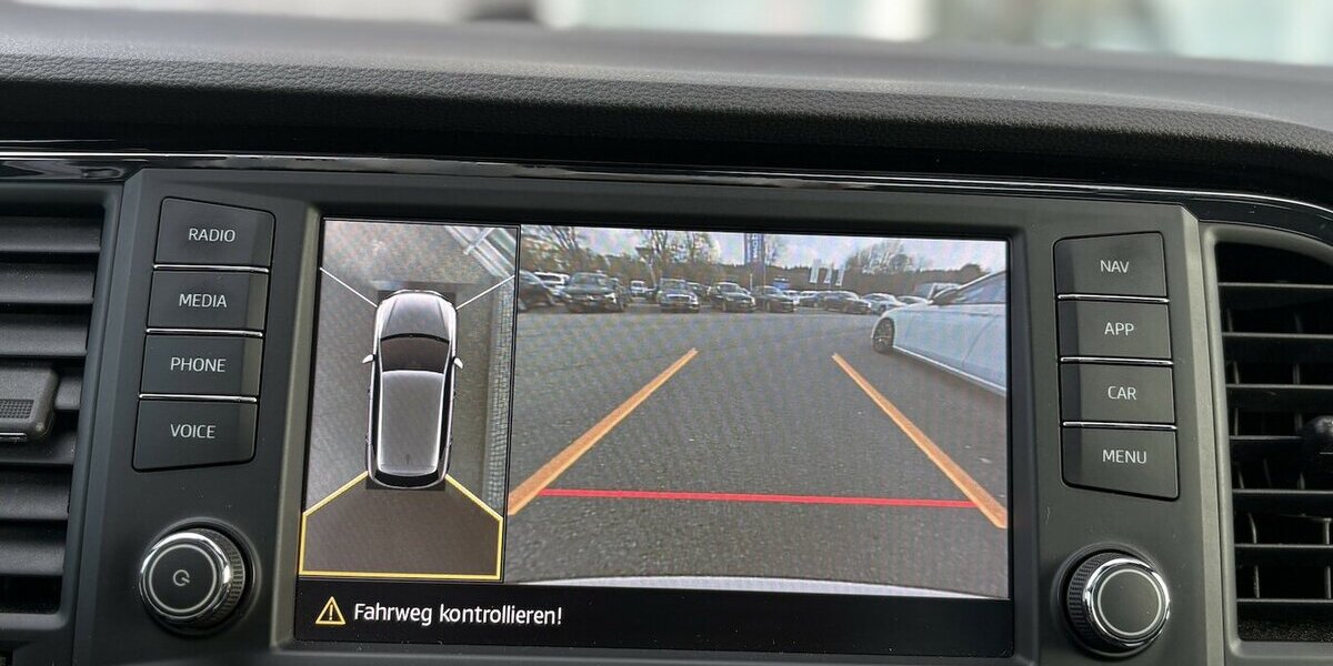 Seat Ateca Xcellence 4Drive 360°/PANO/STANDHZ/DAB/ACC 121.775 km 16.900 &euro; Villingen-Schwenningen 78054