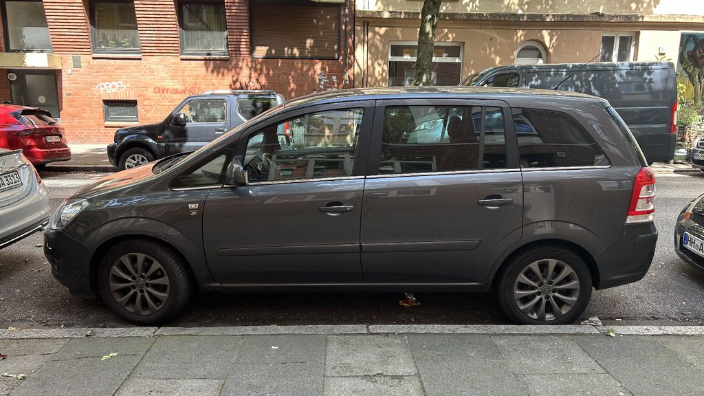 Opel Zafira 212.538 km 1.500 &euro; Hamburg 21107