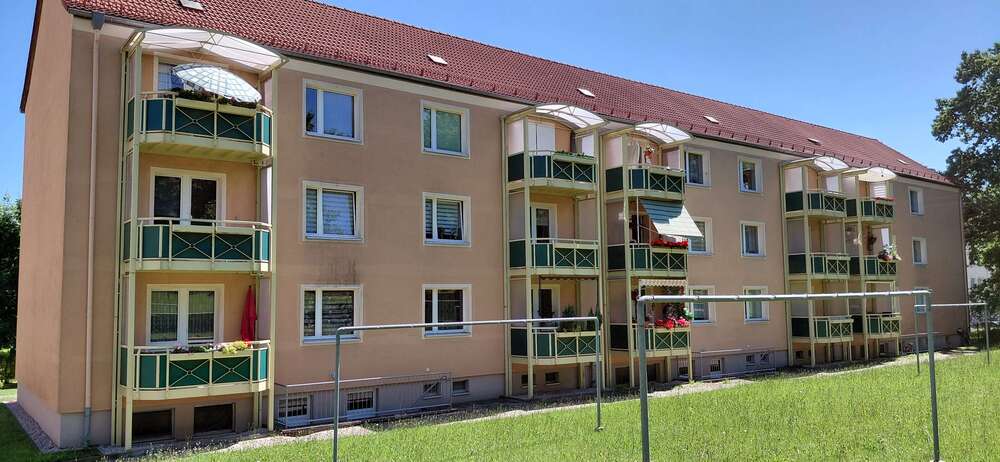 Etagenwohnung Stollberg - 4 Zimmer, 69 m&sup2;, 345&euro; | Angebot:27281401