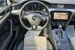 VW Passat Variant 2.0 TDI 4M Highline R-Line 360° 128.350 km 20.990 &euro; Löhne 32584