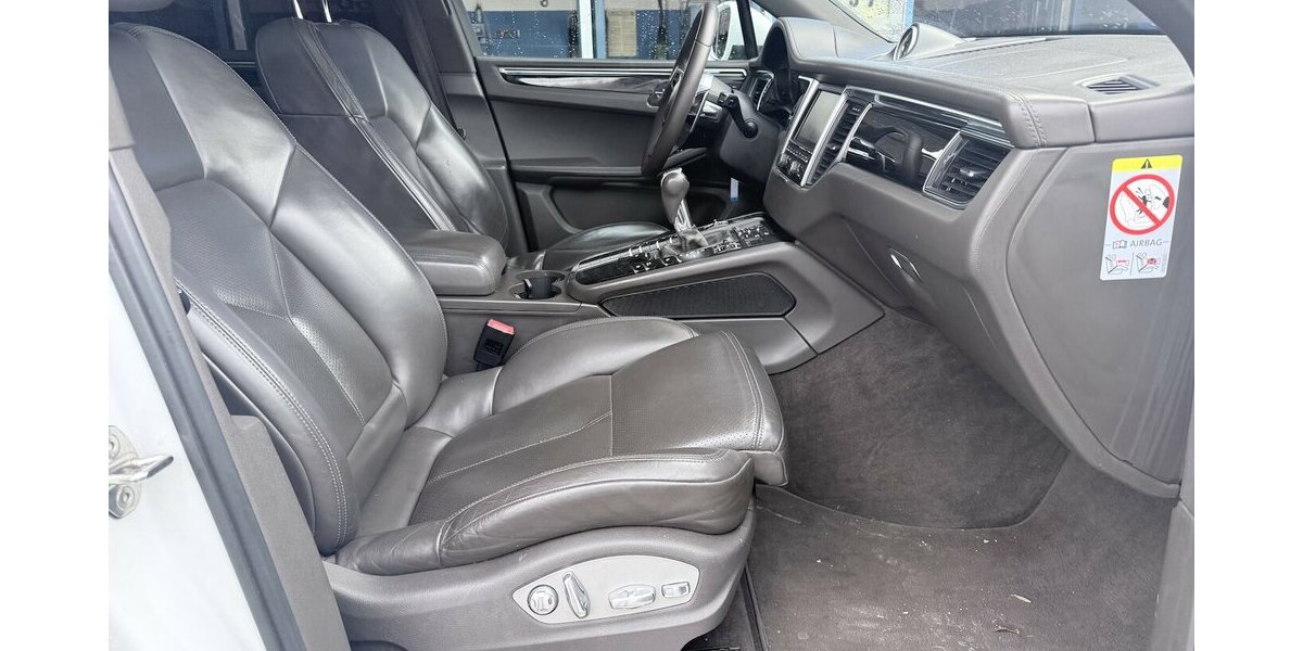 Porsche Macan S Diesel Panorama Standheizung LED AHK 188.100 km 16.900 &euro; Altdorf 84032