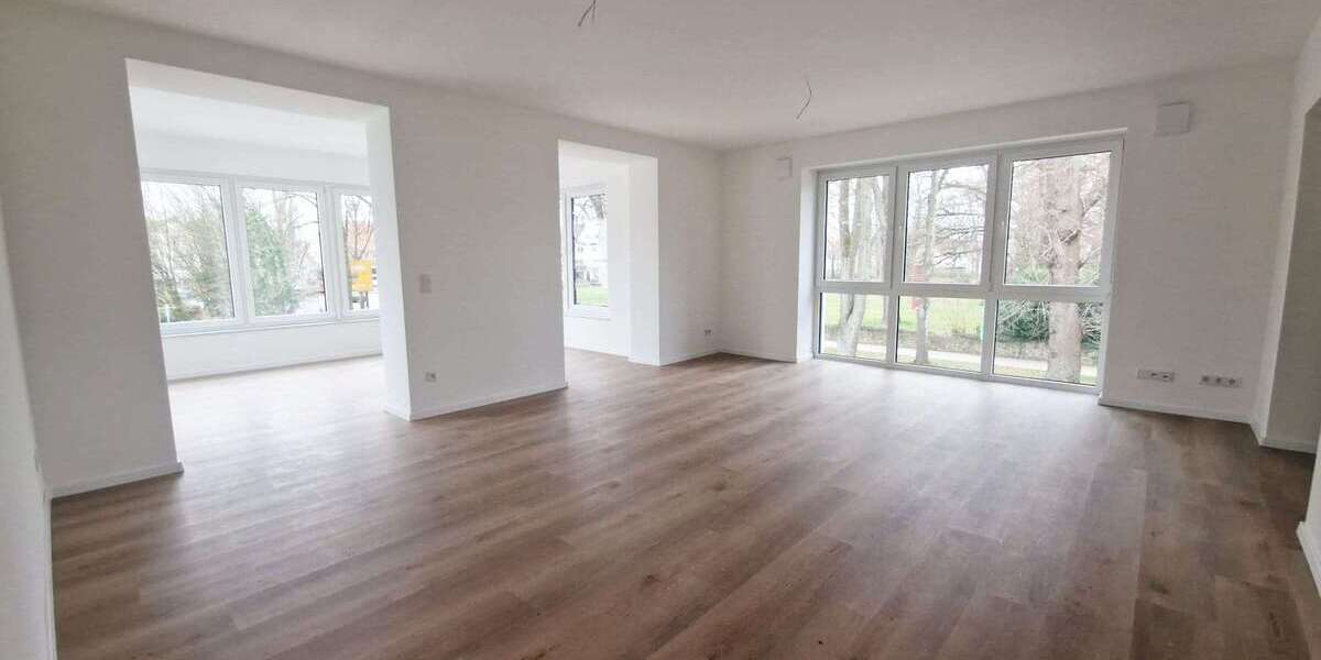 Etagenwohnung Lage - 5 Zimmer, 154 m&sup2;, 1.499&euro; | Angebot:25479627