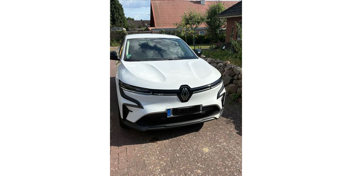 Renault Megane E-TECH 90.000 km 20.000 &euro; Tramm 21516