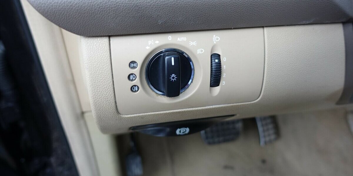 Mercedes-Benz ML 320 CDI PDC AHK Leder Ganzjahresreifen 294.300 km 7.950 &euro; Neumarkt/OPf 92318