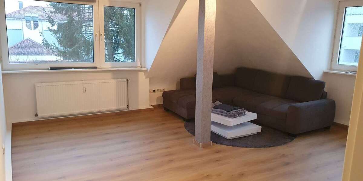 Etagenwohnung Osthofen - 4 Zimmer, 91 m&sup2;, 740&euro; | Angebot:27280825