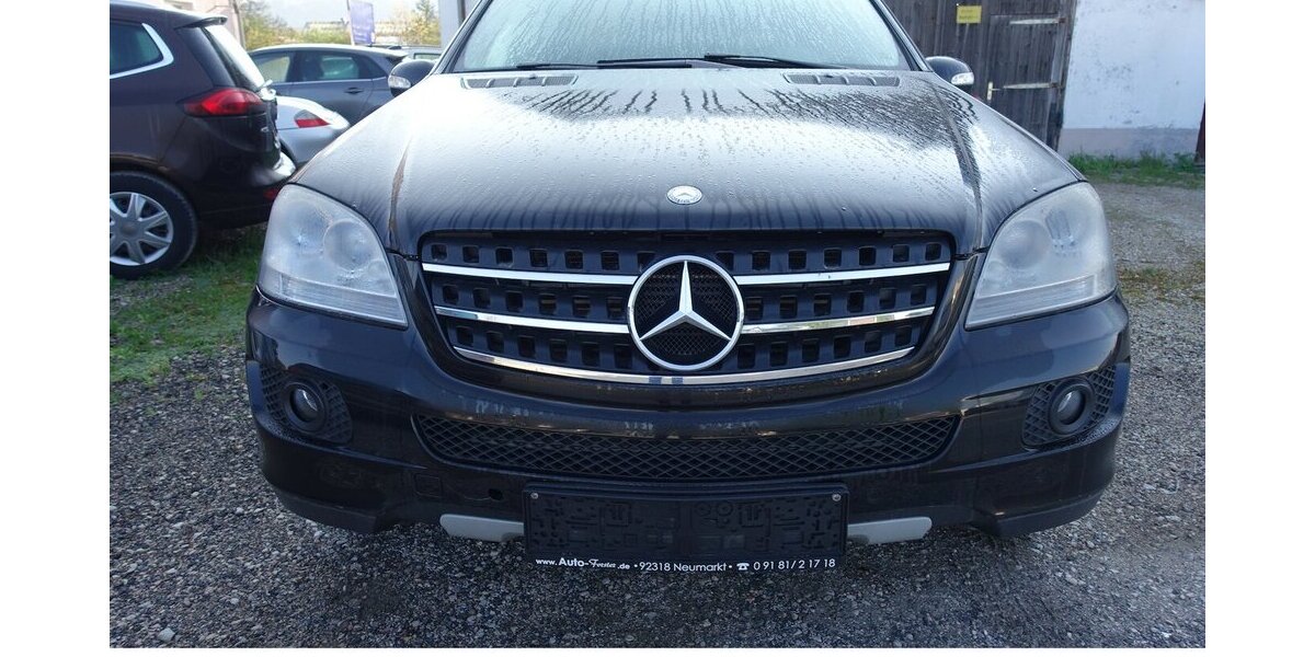 Mercedes-Benz ML 320 CDI PDC AHK Leder Ganzjahresreifen 294.300 km 7.950 &euro; Neumarkt/OPf 92318