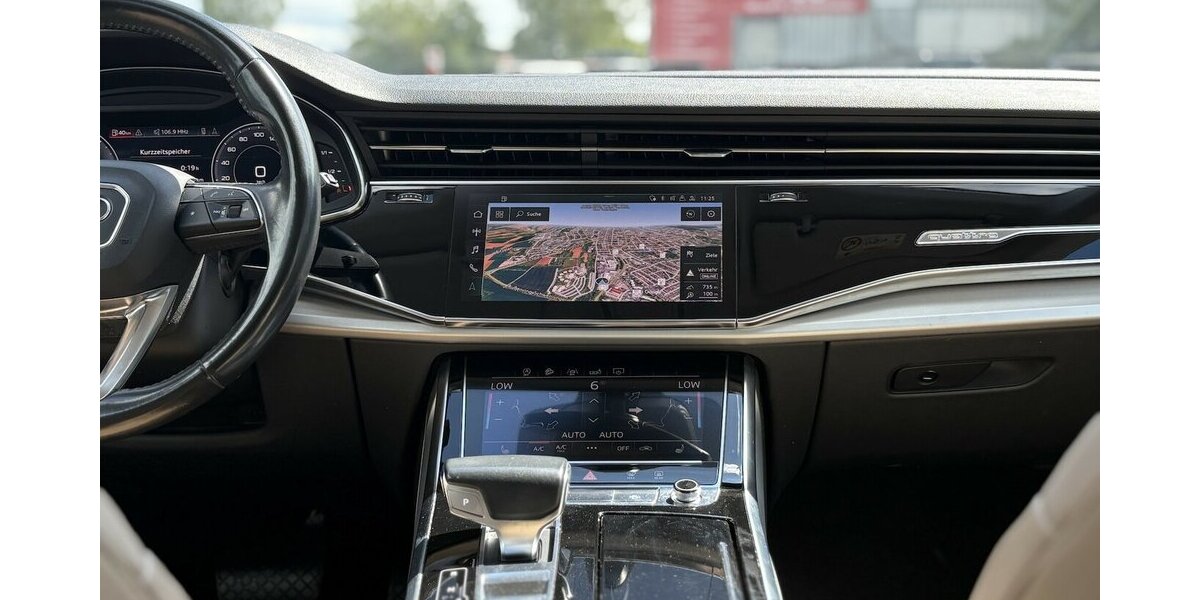 Audi Q8 50 TDI QUATTRO/ASSIST TOUR/VIRTUAL/ACC/AHK 181.351 km 34.800 &euro; Villingen-Schwenningen 78054