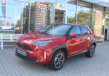 Toyota Yaris Cross 39.081 km 23.990 &euro; Wedel 22880