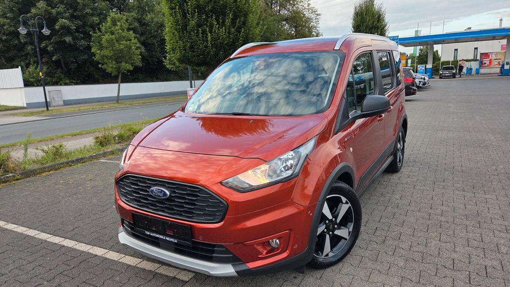 Ford Tourneo Connect 49.000 km 21.500 &euro; Salzkotten 33154