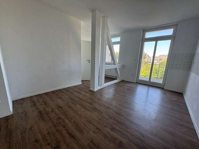 Etagenwohnung Chemnitz Schloßchemnitz - 5 Zimmer, 141 m&sup2;, 950&euro; | Angebot:27306727