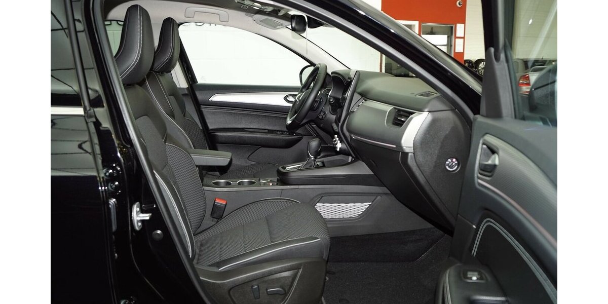 Renault Arkana Mild Hybrid TCe 140 EDC Techno Kamera 29.999 km 19.999 &euro; Lich 35423