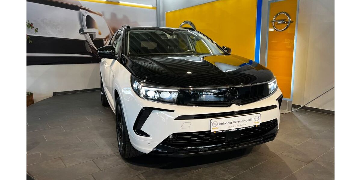 Opel Grandland (X) 35.248 km 23.490 &euro; Aichach 86551