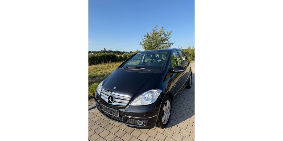 Mercedes-Benz A 170 66.146 km 7.990 &euro; Haar 85540