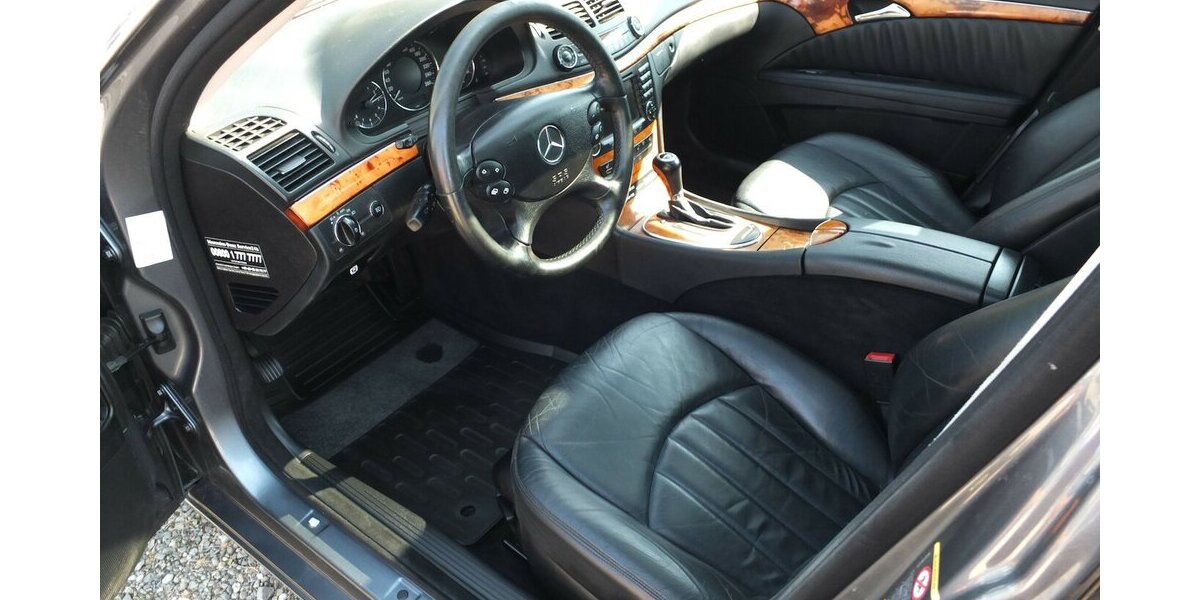 Mercedes-Benz E 280 CDI T ELEGANCE LEDER COMAND S-DACH PTS 337.451 km 4.804 &euro; Köln 50858