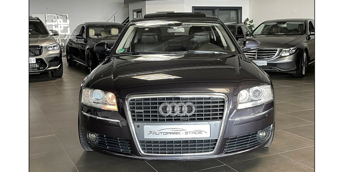 Audi A8 3.0 TDI qu Lang GSD Massage AHK ACC Softcl TV 215.000 km 11.999 &euro; Stade 21682