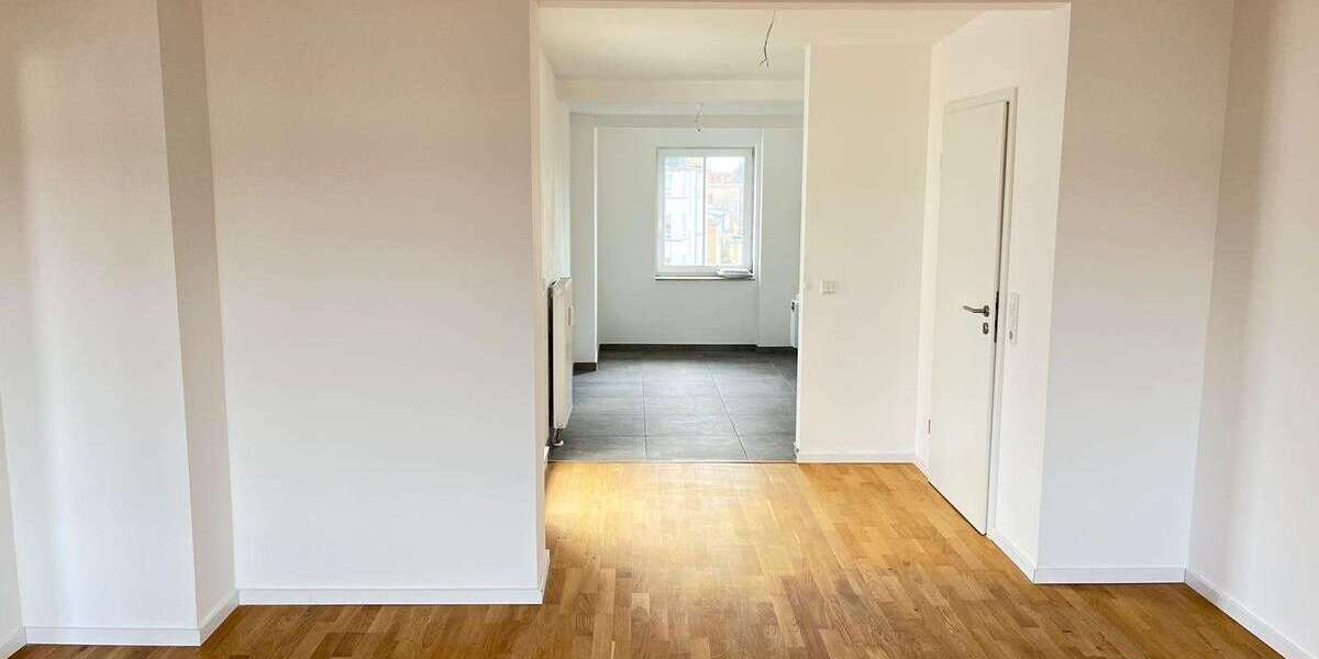 Etagenwohnung Markranstädt - 5 Zimmer, 105 m&sup2;, 950&euro; | Angebot:26017586
