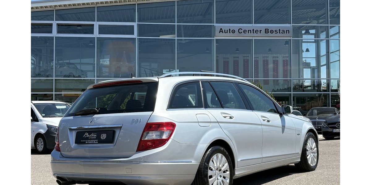 Mercedes-Benz C 220 CDI BlueEfficiency SCHIEBEDACH/NAVI/SHZ 132.163 km 12.900 &euro; Villingen-Schwenningen 78054