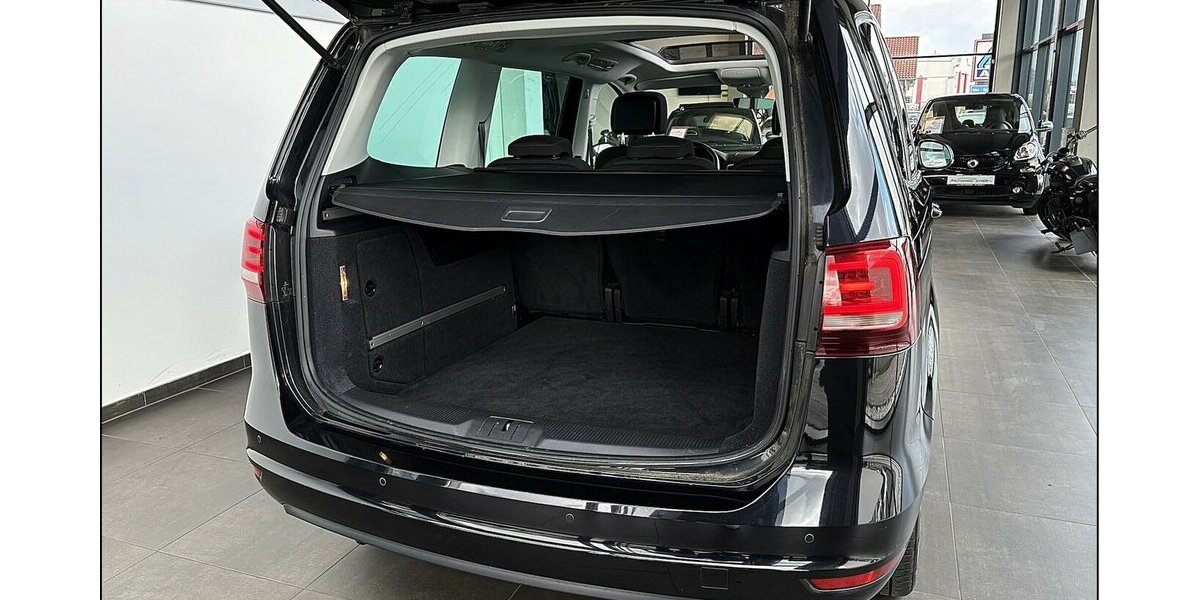 VW Sharan 2.0 TDI 135.000 km 19.999 &euro; Stade 21682