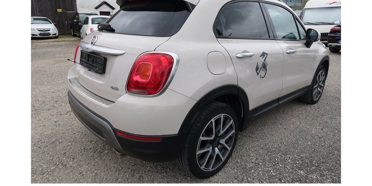 Fiat 500X Cross Plus Allrad Kamera PDC Alu 18´´ 214.000 km 7.950 &euro; Neumarkt/OPf 92318