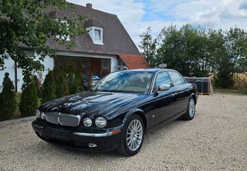 Jaguar XJ 228.700 km 5.990 &euro; Röttenbach 91187