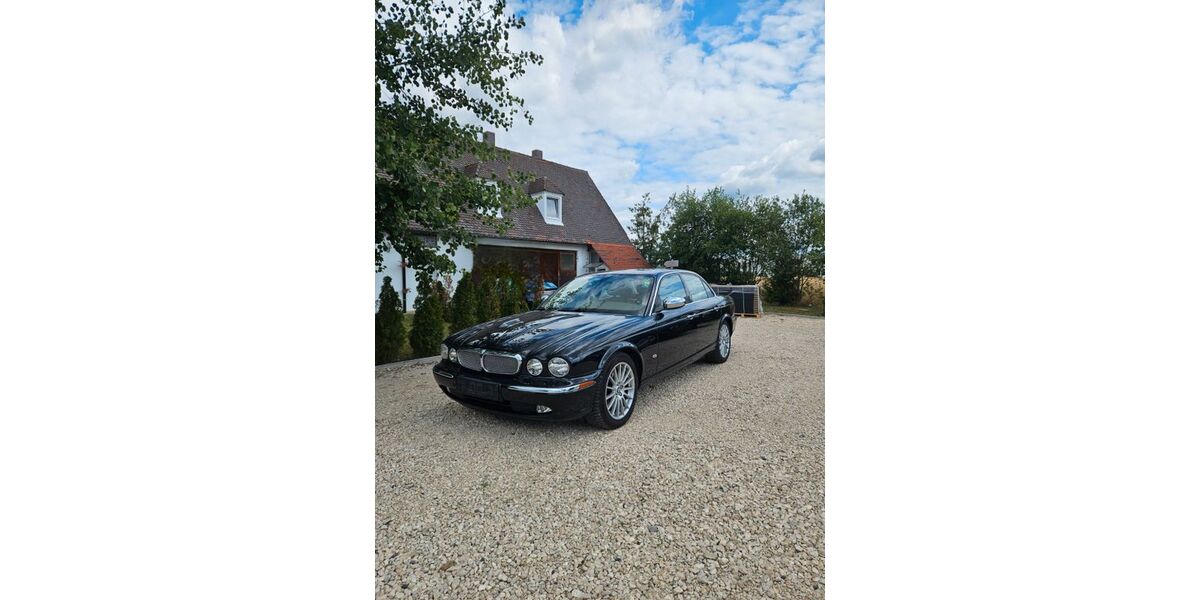 Jaguar XJ 228.700 km 5.990 &euro; Röttenbach 91187