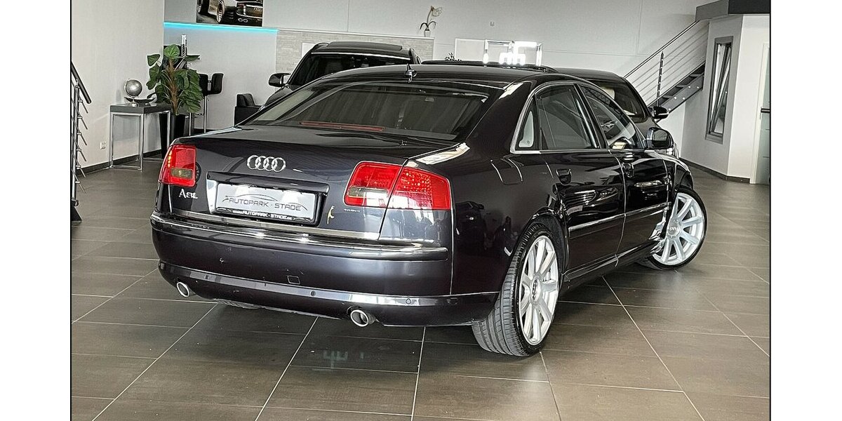 Audi A8 3.0 TDI qu Lang GSD Massage AHK ACC Softcl TV 215.000 km 11.999 &euro; Stade 21682