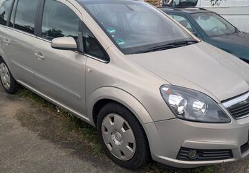 Opel Zafira 240.000 km 990 &euro; Groß Pankow 16928