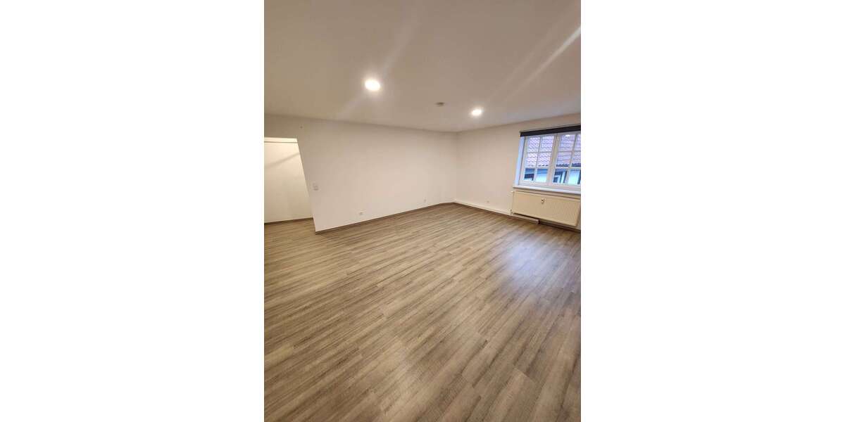 Etagenwohnung Kaufungen-Oberkaufungen Oberkaufungen - 4 Zimmer, 119 m&sup2;, 945&euro; | Angebot:27309253