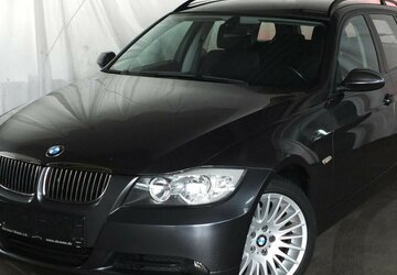 BMW 320D WM26: AHK ADVANTAGE/COMFORTPAKET 17ZOLL LMF 179.895 km 6.908 &euro; Köln 50858