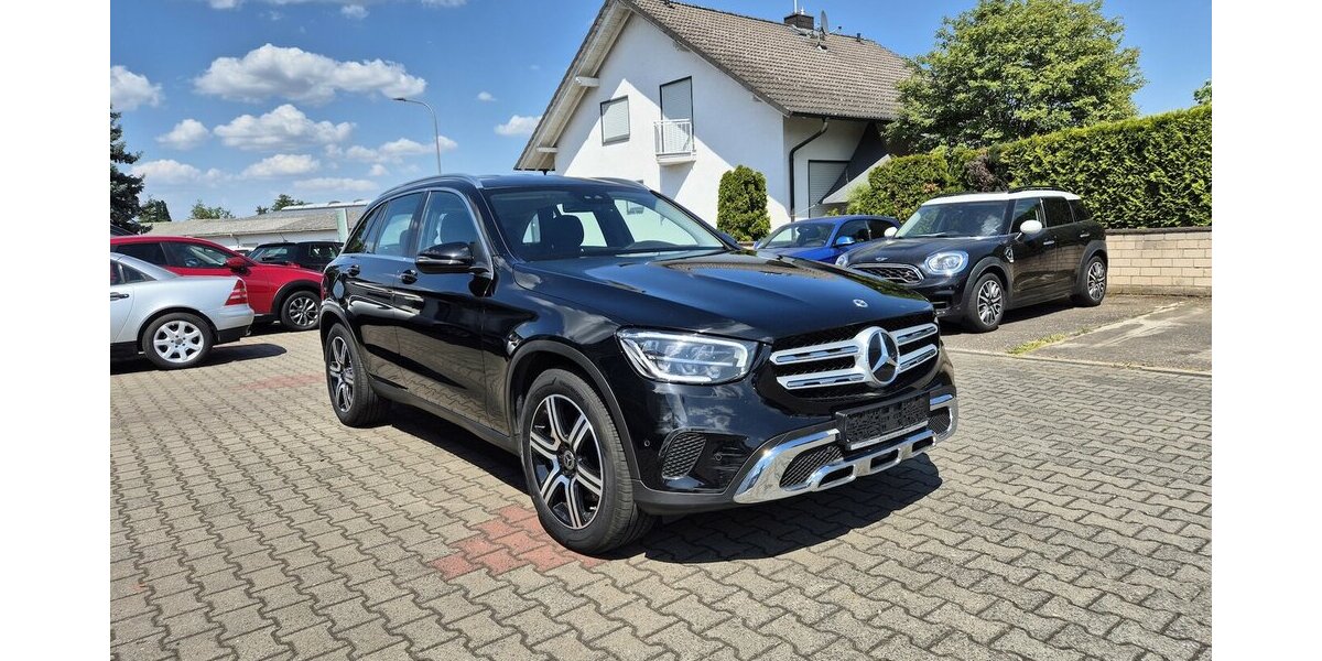 Mercedes-Benz GLC 400 d 4M Rückfahrkamera, LED-Scheinwerfer, Nav 160.000 km 28.690 &euro; Rodgau 63110