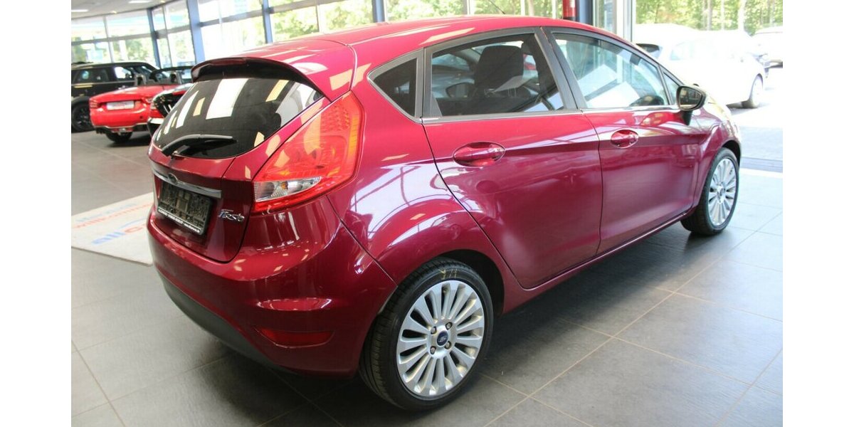 Ford Fiesta 1.4 Titanium - 1. Hand - 112.625 km 3.980 &euro; Euskirchen 53881