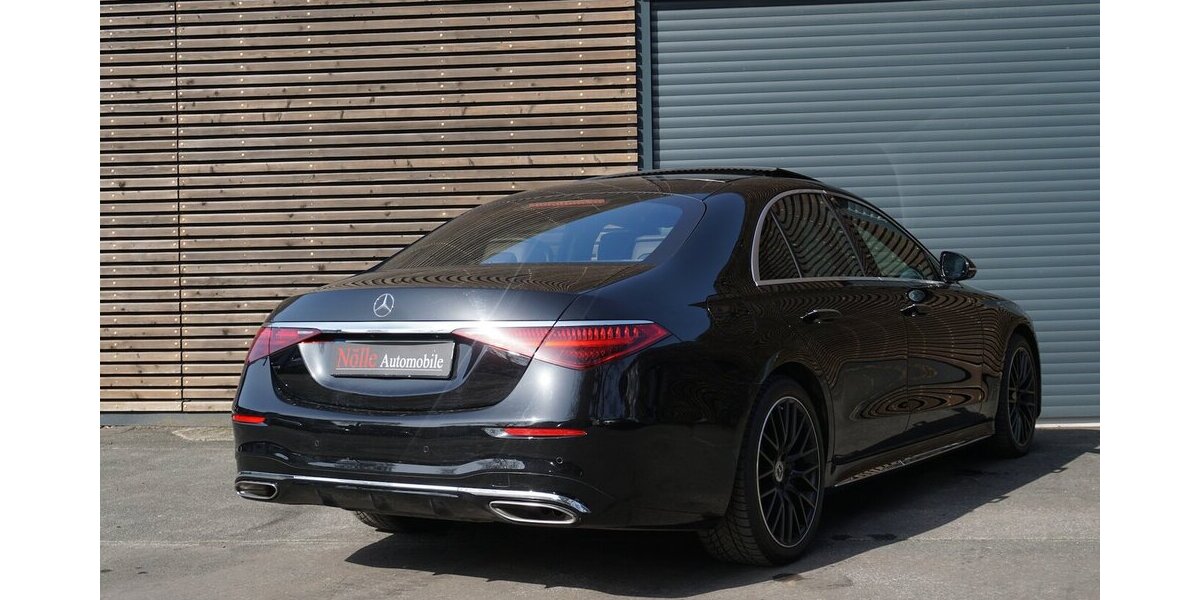 Mercedes-Benz S 580 e 4M AMG HA-Lenk.Exkl. Fond TV 4D NP209.- 38.350 km 105.500 &euro; Wuppertal 42327