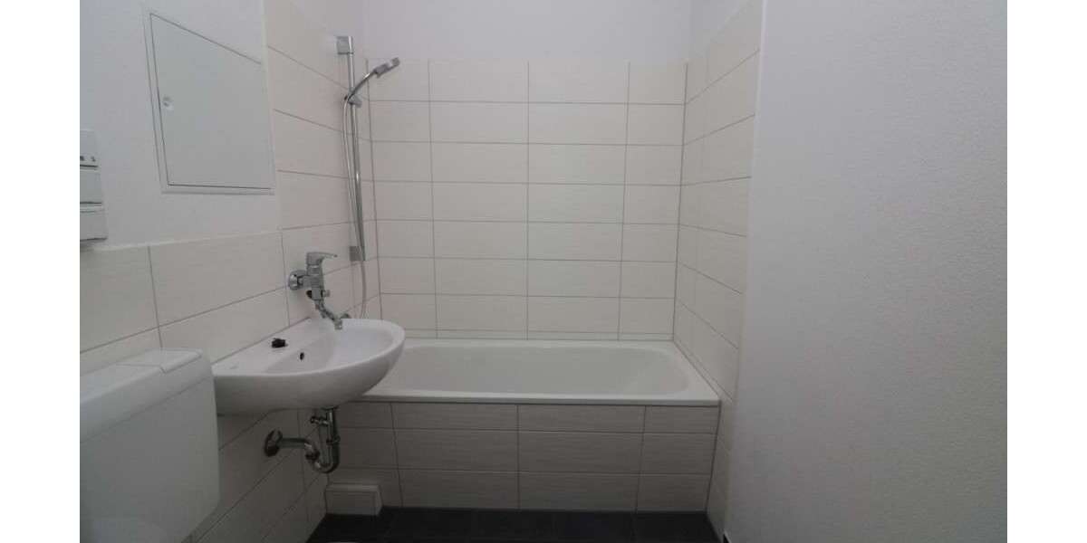 Etagenwohnung Freiberg Altstadt - 1 Zimmer, 34 m&sup2;, 289&euro; | Angebot:27309142