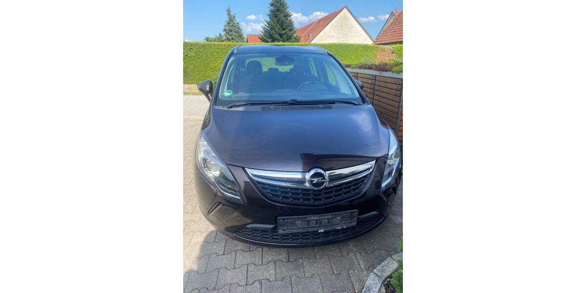 Opel Zafira Tourer 297.000 km 3.900 &euro; Affing 86444