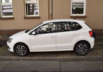 VW Polo 130.000 km 7.300 &euro; Wuppertal 42399