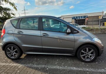 Mercedes-Benz A 180 258.450 km 3.600 &euro; Alsdorf 52477