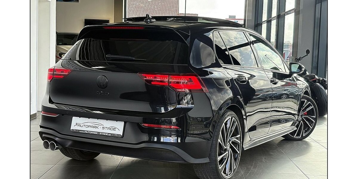 VW Golf VIII GTD LED Pano Kamera VirtualCockpit ACC 49.999 km 32.290 &euro; Stade 21682