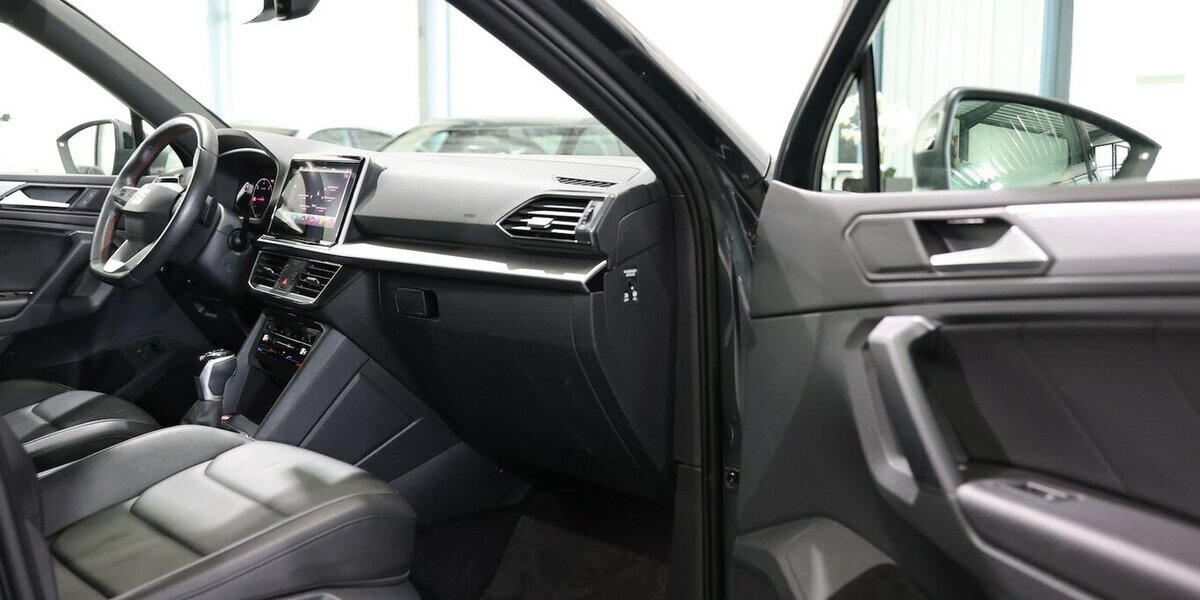 Seat Tarraco 1.4 TSI e-Hybrid DSG FR-SPORT / PANORAMA 85.000 km 27.991 &euro; Hamm 59077