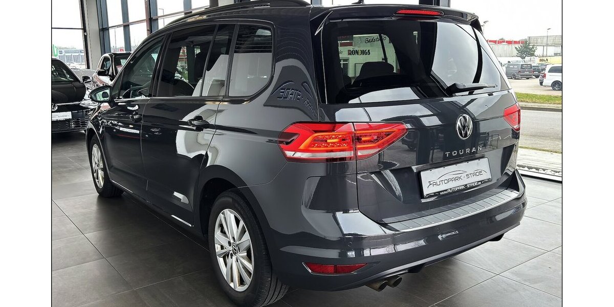 VW Touran 2.0 TDI DSG Pano Kamera ACC LED Massage 139.900 km 19.999 &euro; Stade 21682