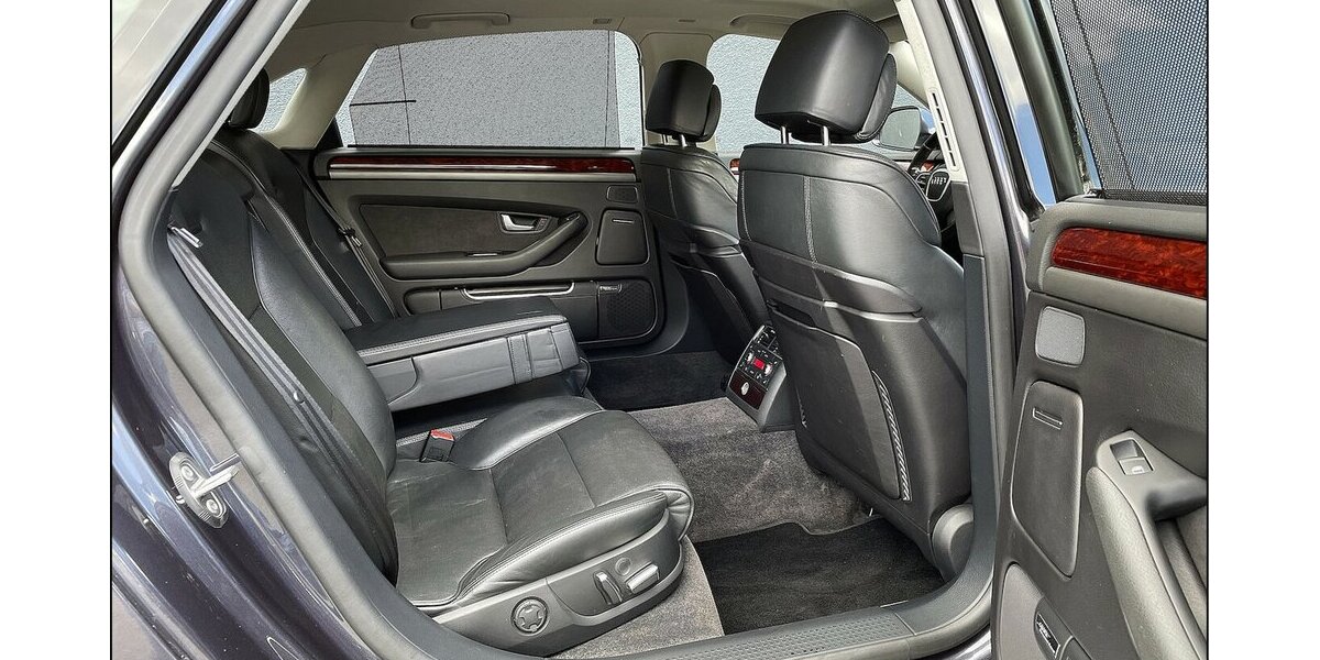 Audi A8 3.0 TDI qu Lang GSD Massage AHK ACC Softcl TV 215.000 km 11.999 &euro; Stade 21682