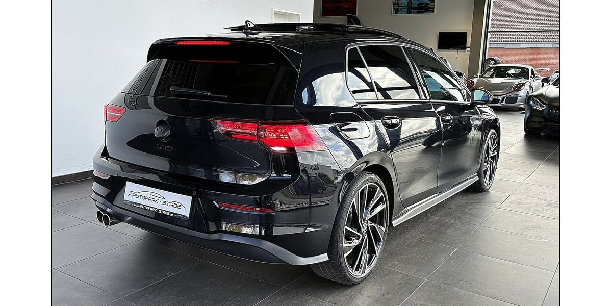 VW Golf VIII GTD LED Pano Kamera VirtualCockpit ACC 49.999 km 32.290 &euro; Stade 21682