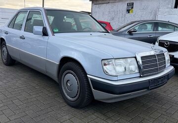Mercedes-Benz 200 376.800 km 8.599 &euro; Bonn 53179