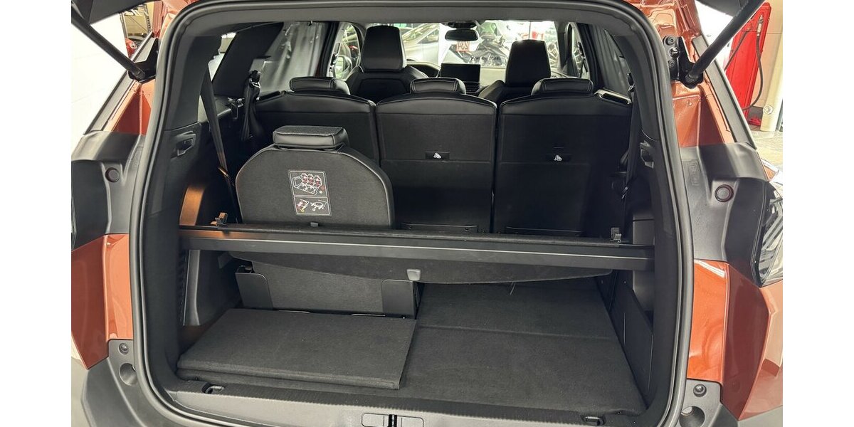 Peugeot 5008 Puretech 130 Allure 1.Hand 7 Sitze Carplay 23.100 km 23.890 &euro; Lich 35423