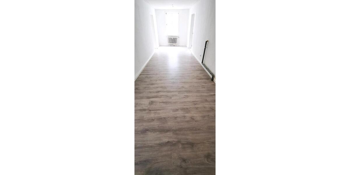 Etagenwohnung Höxter - 5 Zimmer, 135 m&sup2;, 885&euro; | Angebot:26579717