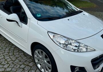 Peugeot 207 107.000 km 6.450 &euro; Mülheim an der Ruhr 45476